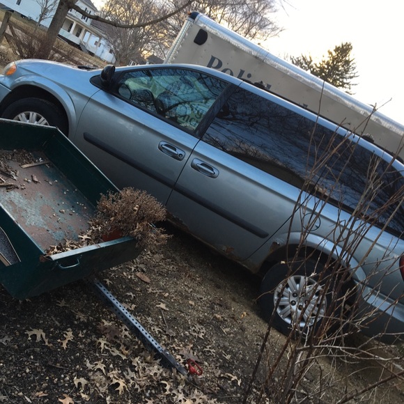 Car - Picture 2 of 4